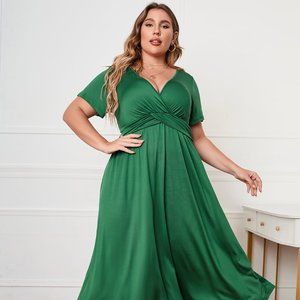 Plus Size Short Sleeve Surplice Neck Midi Dress